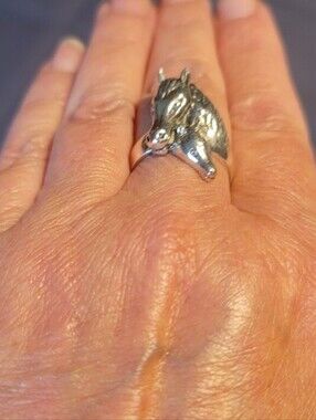 925 Sterling Silver Equestrian Hugging Mare/Colt Horse Ring Sz 7